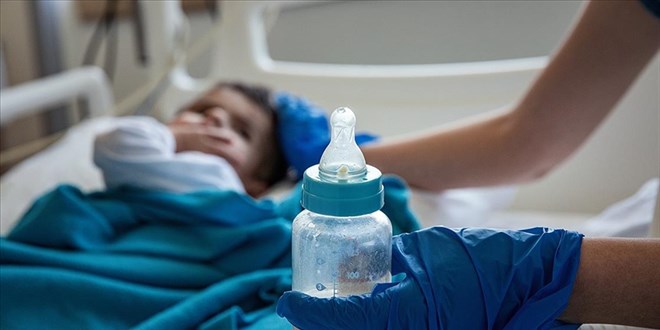 Doğuştan yemek borusu olmayan bebek sağlığına kavuştu