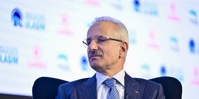 Bakan Uraloğlu: Sadece ABD'de yapılan sistemi İstanbul Havalimanı'nda uygulayacağız