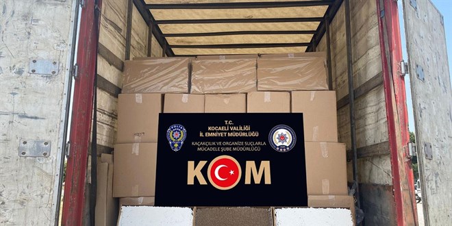 9 milyon 580 bin makaron ele geçirildi