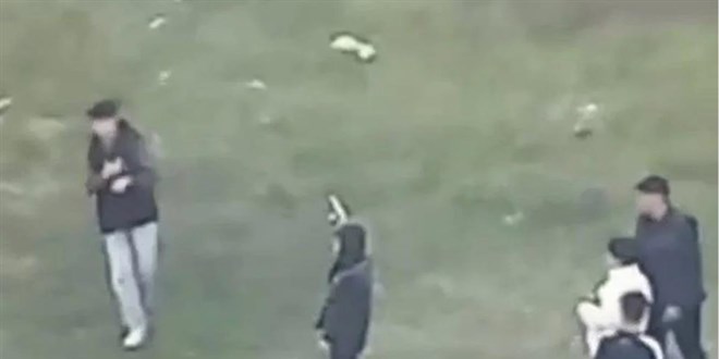 Çocuklardan tehlikeli oyun! Silahla rastgele ateş açtılar