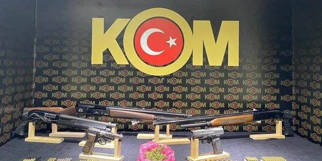 İzmir'de suç örgütüne yönelik operasyon: 8 gözaltı