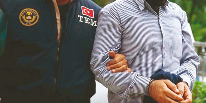 Kırmızı listedeki PKK'lıyı vatandaş yakalattı