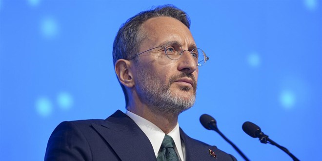 Fahrettin Altun: Esas olan yapay zekanın hakikat namına kullanılmasıdır
