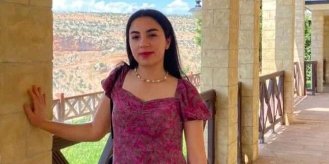 19 yaşındaki Esra'dan haber alınamıyor