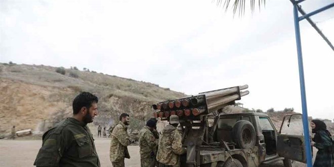 'HTŞ, Humus'u alırsa Esad'ın bağlantı hattı kesilir'