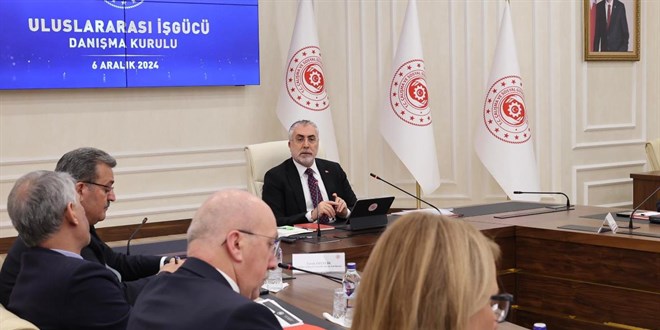 Bakan Işıkhan: Önceliğimiz kendi vatandaşlarımıza istihdam sağlamak