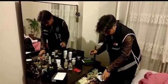 Kredi vaadiyle 20 milyon dolandırdılar: 14 kişi tutuklandı