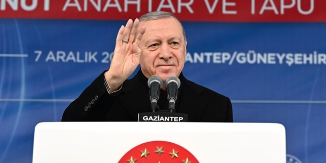 Erdoğan: Otobüs seferlerini bile doğru düzgün işletemiyorlar!