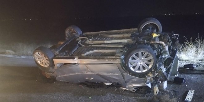 Eskişehir'de devrilen otomobildeki 1 kişi öldü, 3 kişi yaralandı