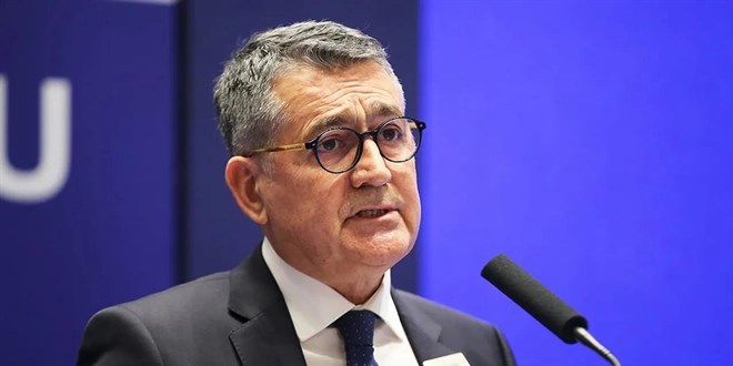 'Enflasyonla mücadele hem vatandaşı hem işletmeleri zorluyor'