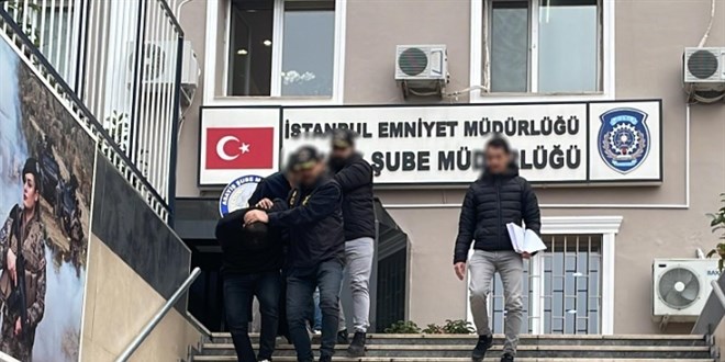Kendilerini polis ve savcı olarak tanıtan 3 dolandırıcı tutuklandı