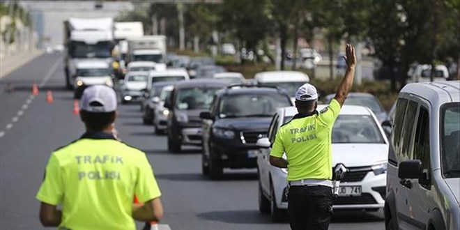 Abartılı egzoz ve modifiyeli araçlara sıkı denetim