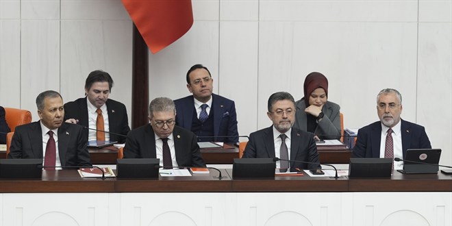 Çalışma ve Sosyal Güvenlik, İçişleri, Tarım ve Orman Bakanlıkları'nın bütçeleri onaylandı