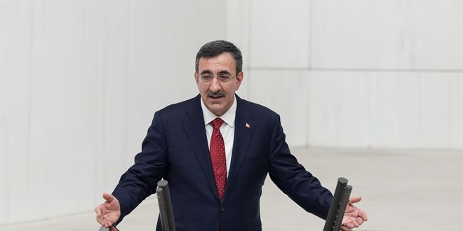 Cevdet Yılmaz: Asgari ücretin dengeli yapıda olması önemli