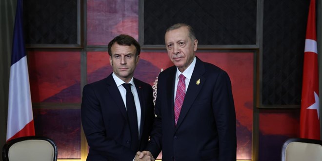 Cumhurbaşkanı Erdoğan Macron ile görüştü