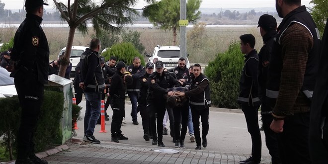 Adana merkezli dolandırıcılık operasyonunda 20 tutuklama