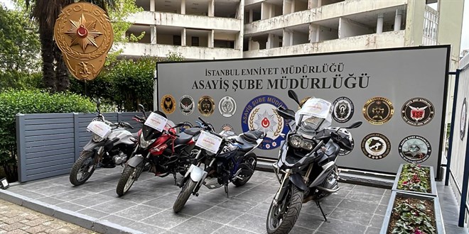 İki motosiklet çaldığı iddia edilen 4 zanlı yakalandı