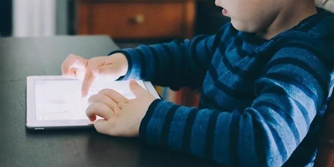 Çocukları dijital bağımlılıktan korumak için 5 plan