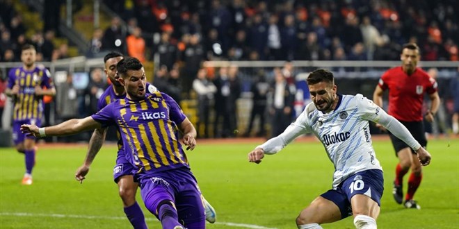Süper Lig'de ilk devre tamamlandı