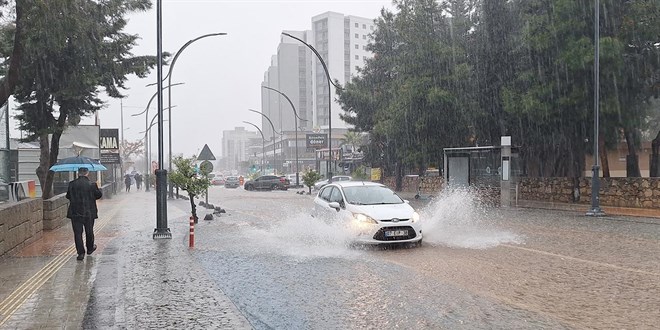 Meteoroloji uyardı: Kuvvetli rüzgar ve yağış bekleniyor