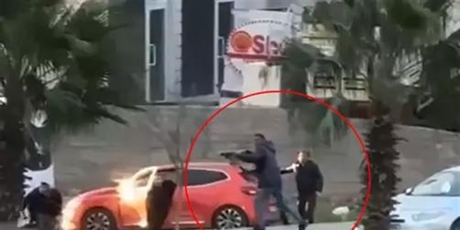 Mardin'de sokak ortasındaki silahlı kavgaya 4 tutuklama