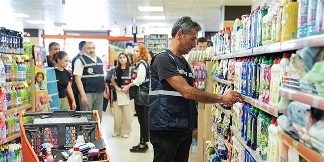Asgari ücreti fırsat bilip zam yapanlar yandı