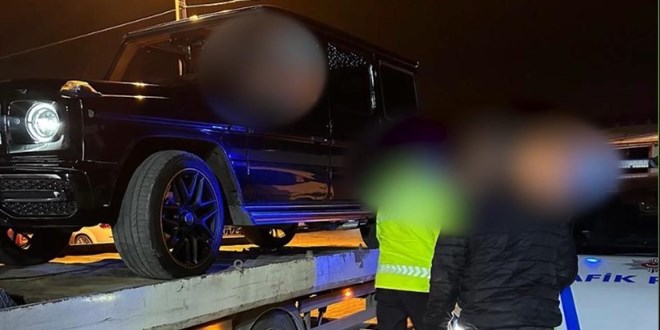 Trafikte megafon ve sirenle kuralları ihlal etti: yüklü ceza yedi