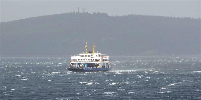 Çanakkale'de yarınki bazı feribot seferleri iptal edildi