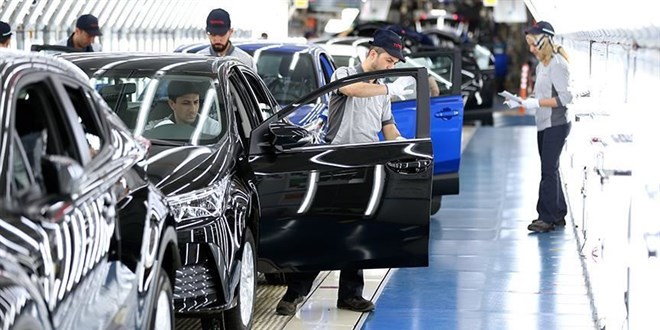 Otomotiv sektöründe 2025 beklentisi: Yerli araçların payını artırmamız gerekiyor