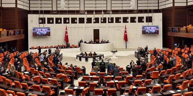 28. Dönemde rekor ayrılık: 28 milletvekili partisinden ayrıldı