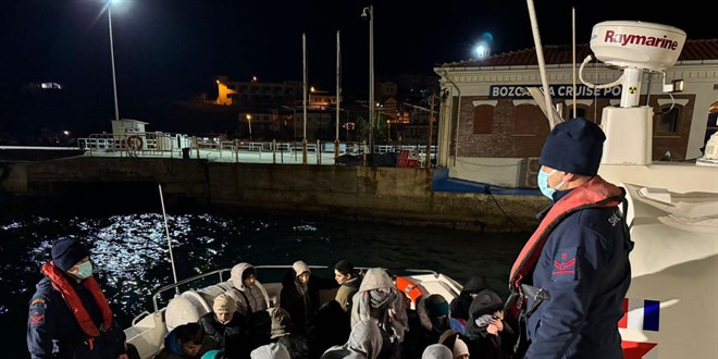 Çanakkale'de 45 kaçak göçmen yakalandı