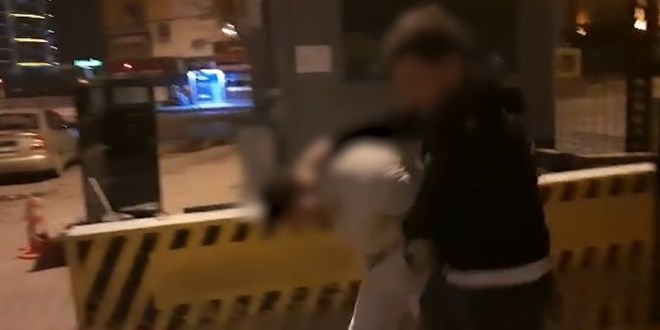 Çaydanlıkla adam döven genç cezaevinde intihar etti