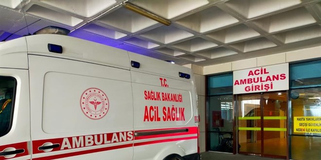 Polise kafa atıp burnunu kırdı, mahkemece serbest bırakıldı