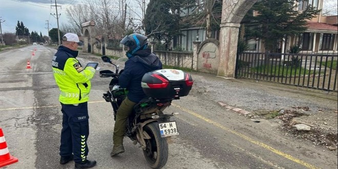 O şehirde: 967 araç ve 205 sürücü trafikten men edildi