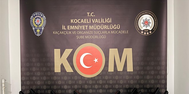 Silah kaçakçılığı operasyonunda yakalanan 6 zanlı tutuklandı
