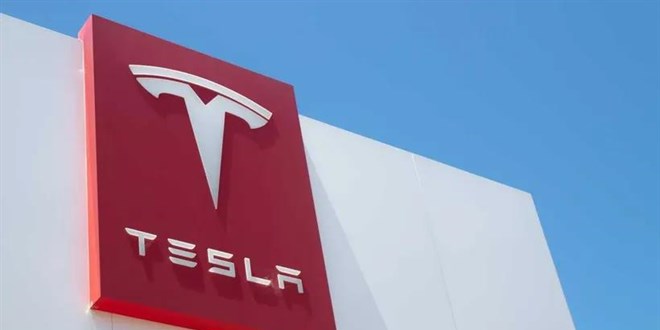 Tesla'nın 240 bin aracı geri çağrıldı! Sebebi belli oldu