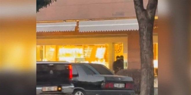 Karabük'te film gibi soygun: 20 kilo altınla kaçtılar