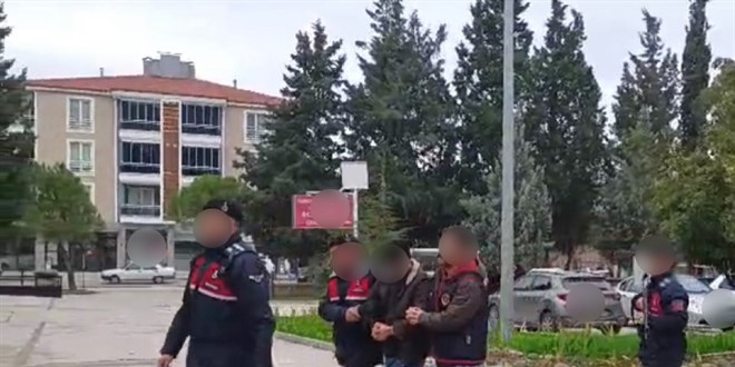 'Gizli servistenim' diyen sahte komiser lüks rezidansta yakalandı