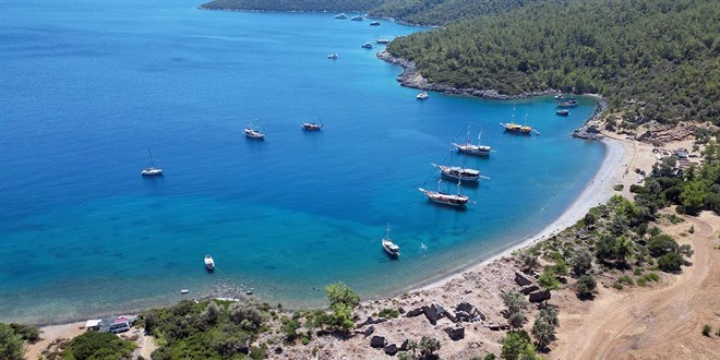 Muğla geçen yıl 3,7 milyon yabancı turisti ağırladı