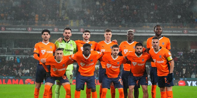 Başakşehir, bu sezon ligde ilk iç saha yenilgisini yaşadı