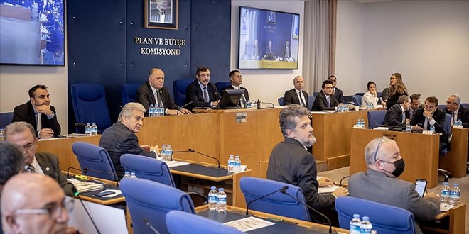 En düşük emekli aylığı teklifi, Plan ve Bütçe Komisyonu'nda