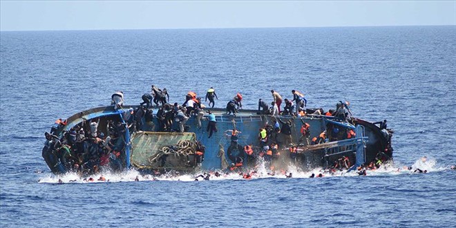 Kuşadası açıklarında göçmen faciası: 3 ölü, 30 kişi kuratarıldı