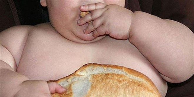 Dijital devrim çocukları obez yaptı! Uzmanlar uyardı
