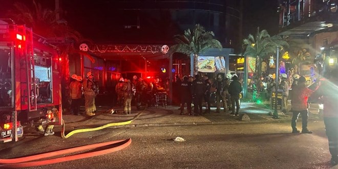 Ataşehir'de otel yangını: 3 ölü 2 yaralı