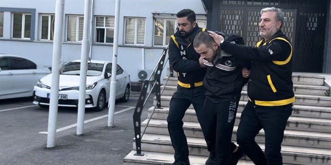Babasını pompalı tüfekle öldürmüştü! Cezası belli oldu
