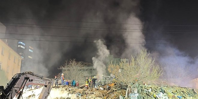 Bakan Yerlikaya: Konya'da iki kişiyi arama çalışmaları devam ediyor