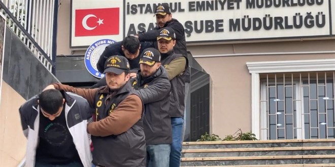 Çaldıkları kamyonetlerin şasi numaralarını değiştiren 7 zanlı yakalandı