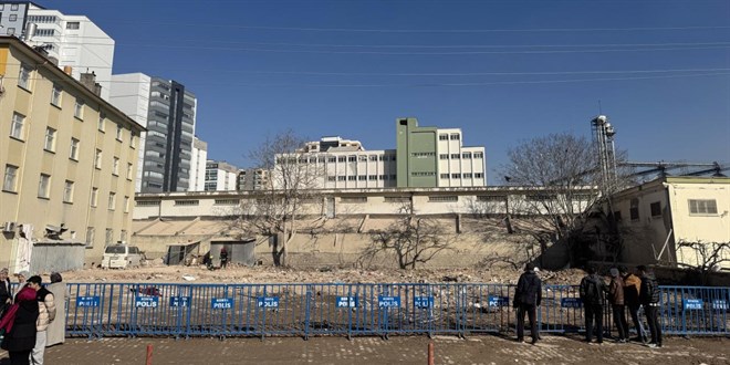 Konya'da binanın çökmesiyle ilgili 6 şüpheli tutuklandı