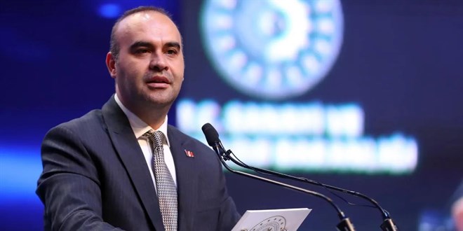 Bakan Kacır: 2 milyar doların üzerinde bir yatırım paketini duyuracağız