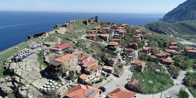 Bozcaada'da 36 turizm işletmesi mühürlendi